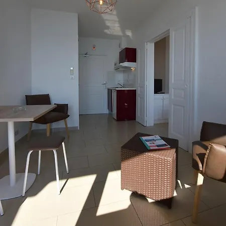 Les Calanques Apart-hotel 3*