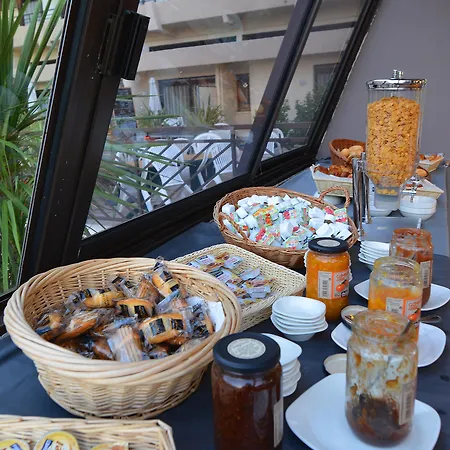 Les Calanques 3* Ajaccio (Corsica)