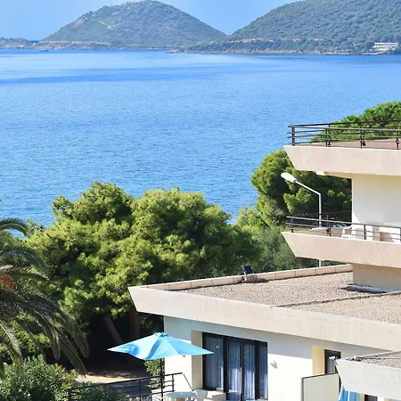 Les Calanques Apart-hotel 3*