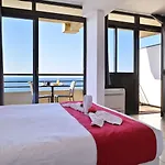 Les Calanques Lägenhetshotell