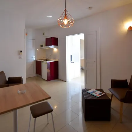 Les Calanques Apart-hotel Ajaccio (Corsica)