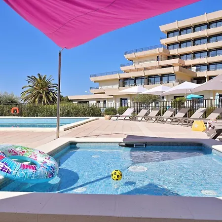 Les Calanques 3* Ajaccio (Corsica)