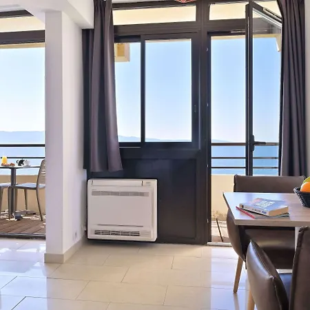 Les Calanques 3* Ajaccio (Corsica)