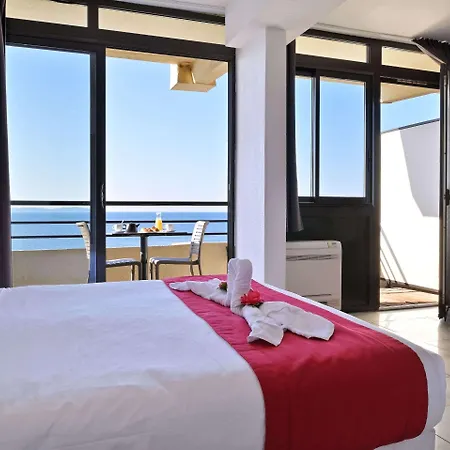 Les Calanques شقة فندقية