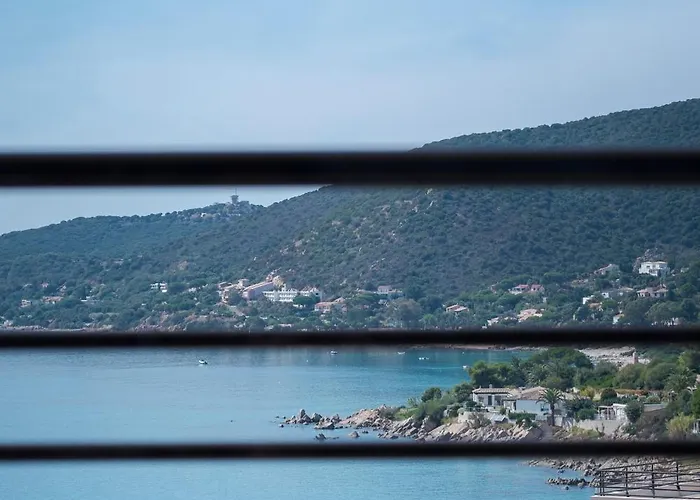 Résidence Les Calanques Appart hôtel